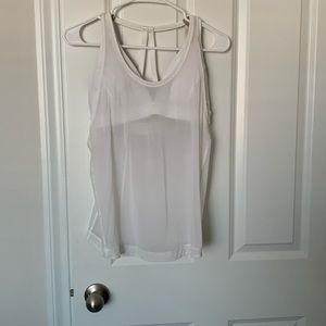 Lululemon top